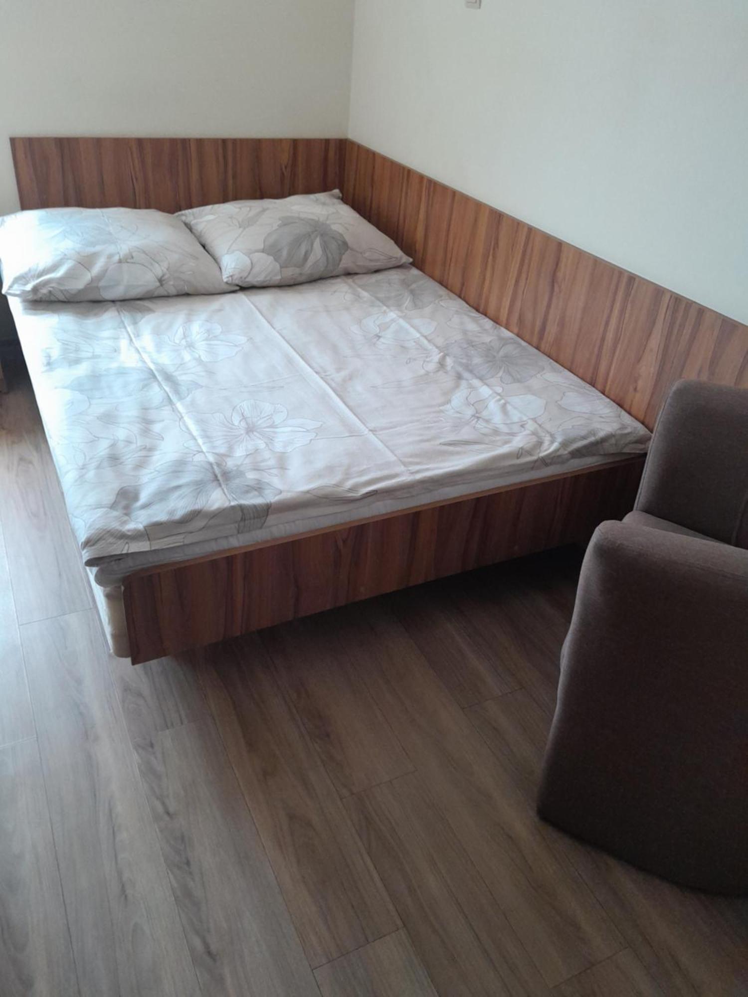Hostel Polon Pułtusk Eksteriør billede