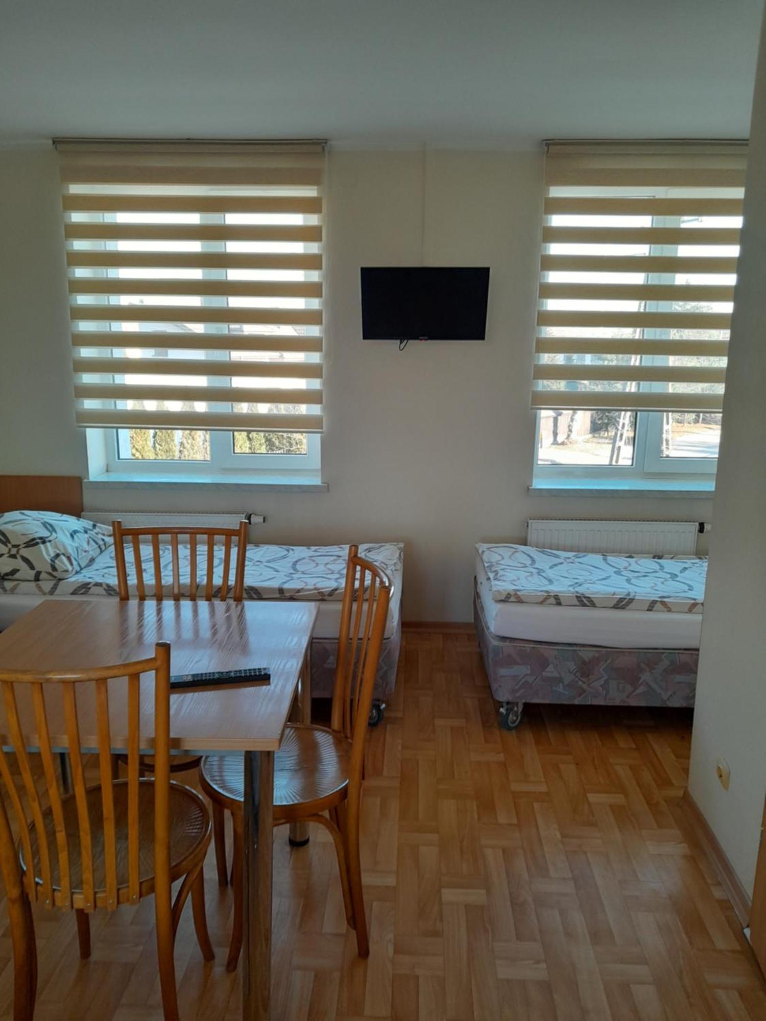Hostel Polon Pułtusk Eksteriør billede